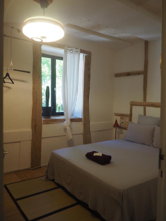 Carnac-RouffiacMoulin Bas, Pres De La Riviere住宿加早餐旅馆 外观 照片